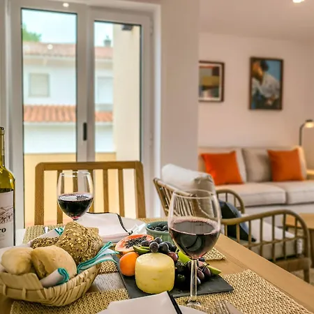 Marzare -nazare Sea View Appartement *